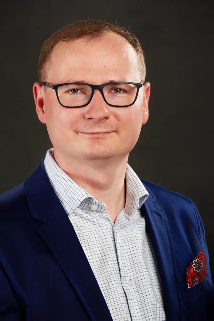 Zdjęcia na LinkedIn 3 610 7836 small